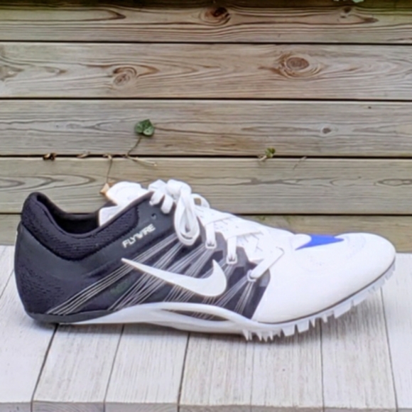 flywire nike spikes